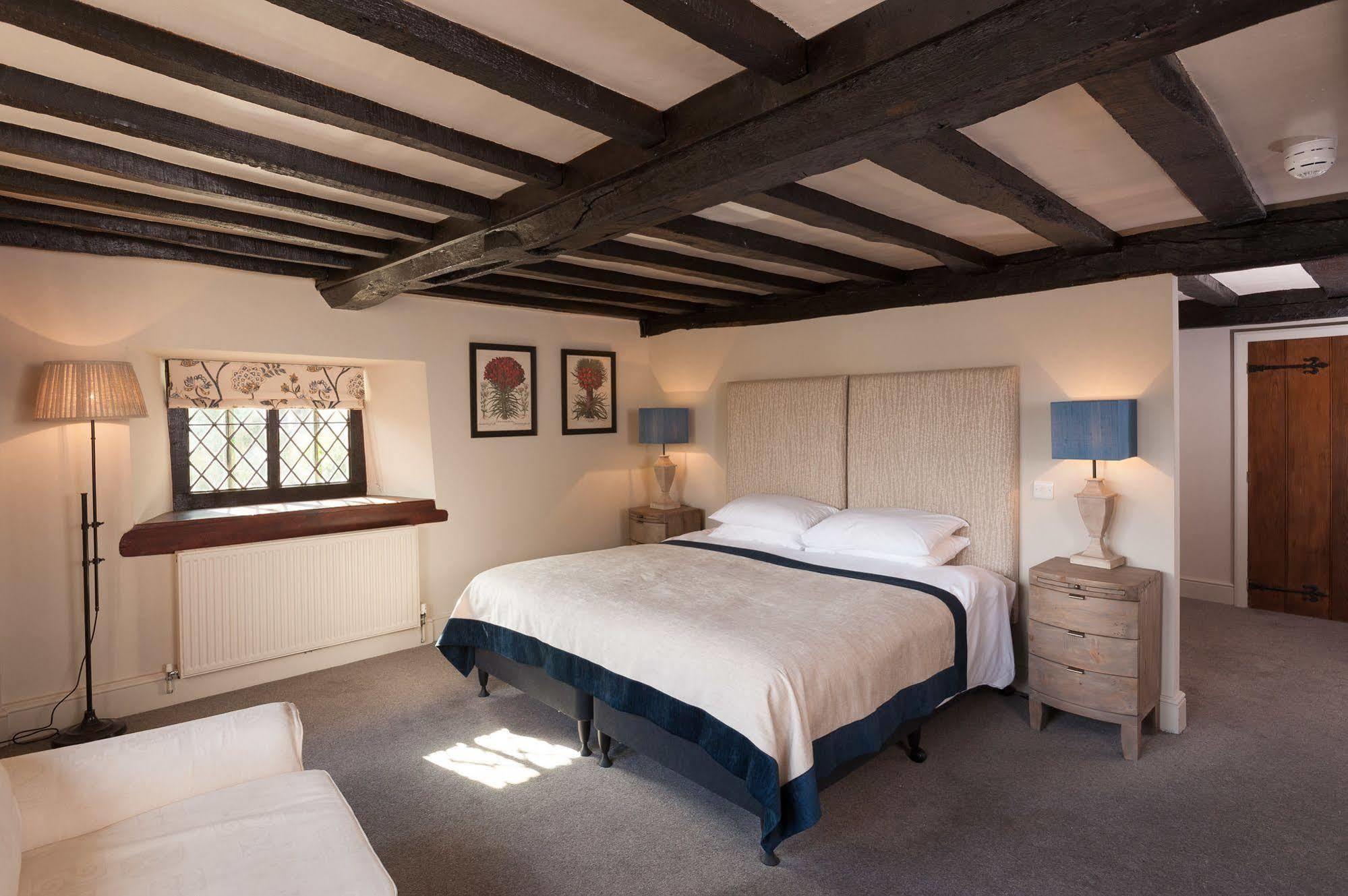 The Crown Hotel Shipton under Wychwood Exterior foto